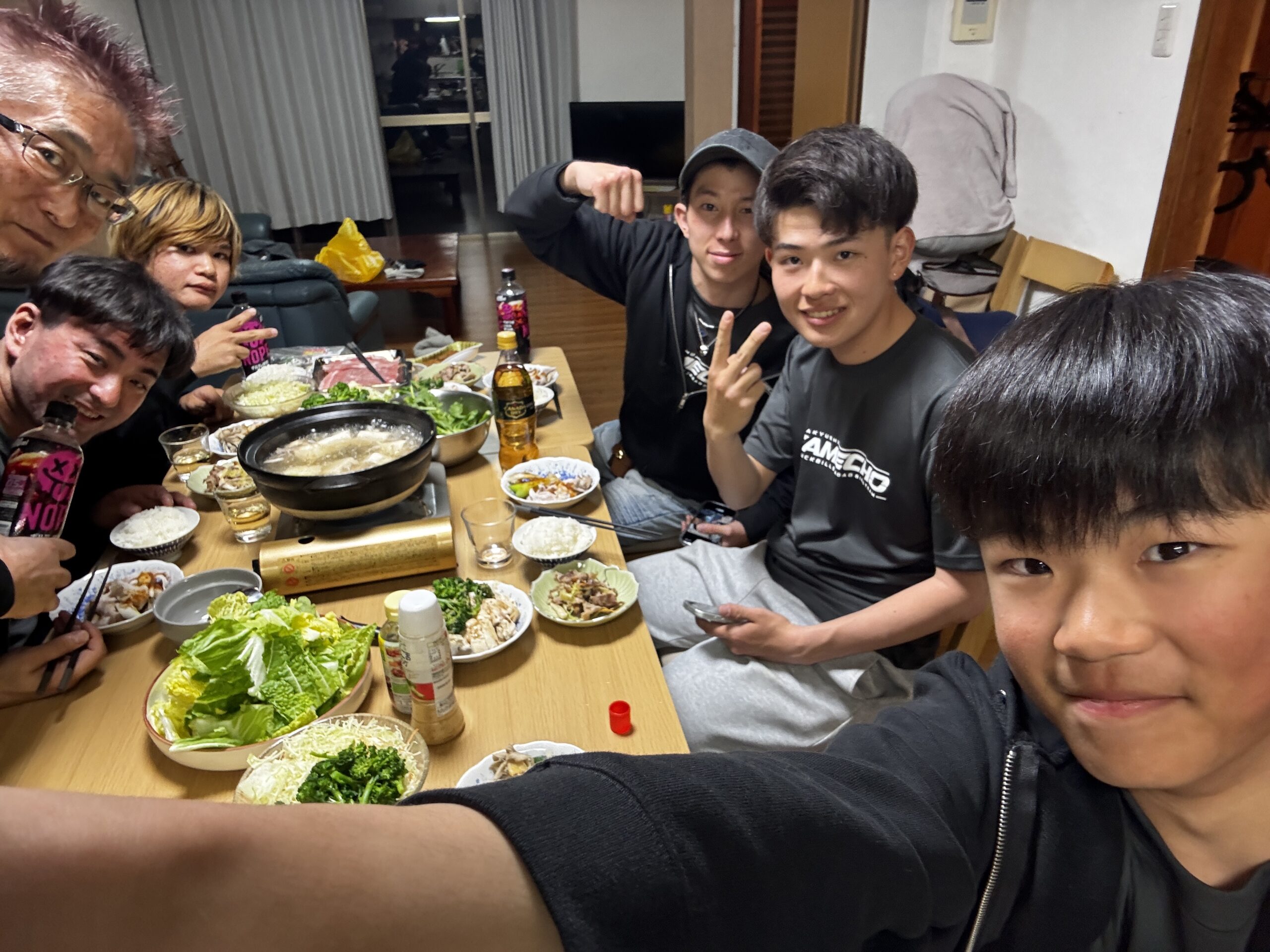 TEAMECHOの生活・学業サポート